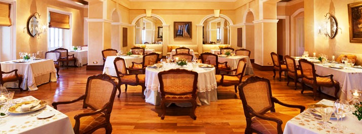 631/Taj Falaknuma Palace - Hyderabad 13.jpg